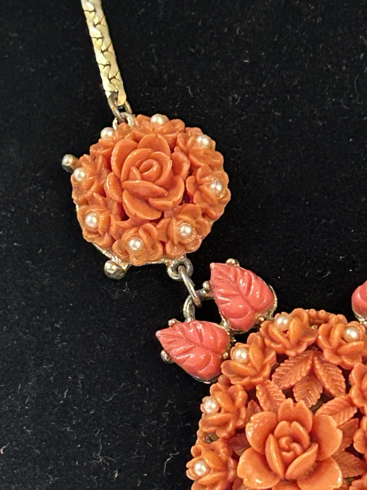 Romantic Circa 1920’s Art Deco Carved Flower Faux Coral & Seed Pearl Necklace