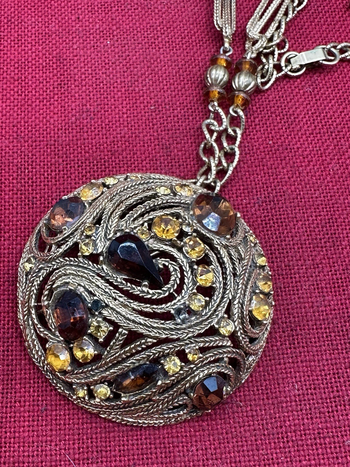 Vintage 1950’s La Roco Domed Brooch Gold Tone Braided Filigree Rhinestone 2”