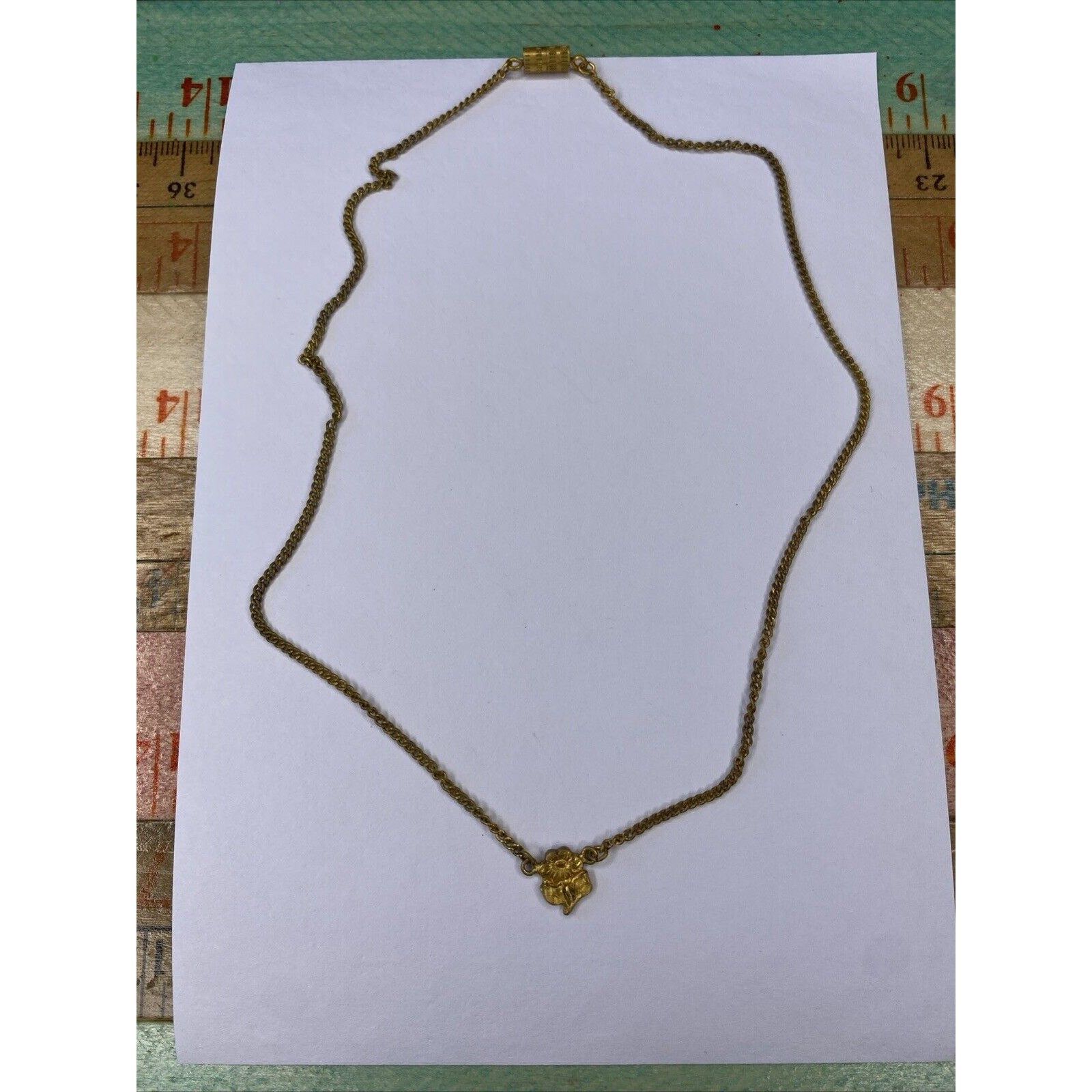 Vintage 70s S Girls Goldtone Butterfly Green Rhinestone May Birth Necklaces 2
