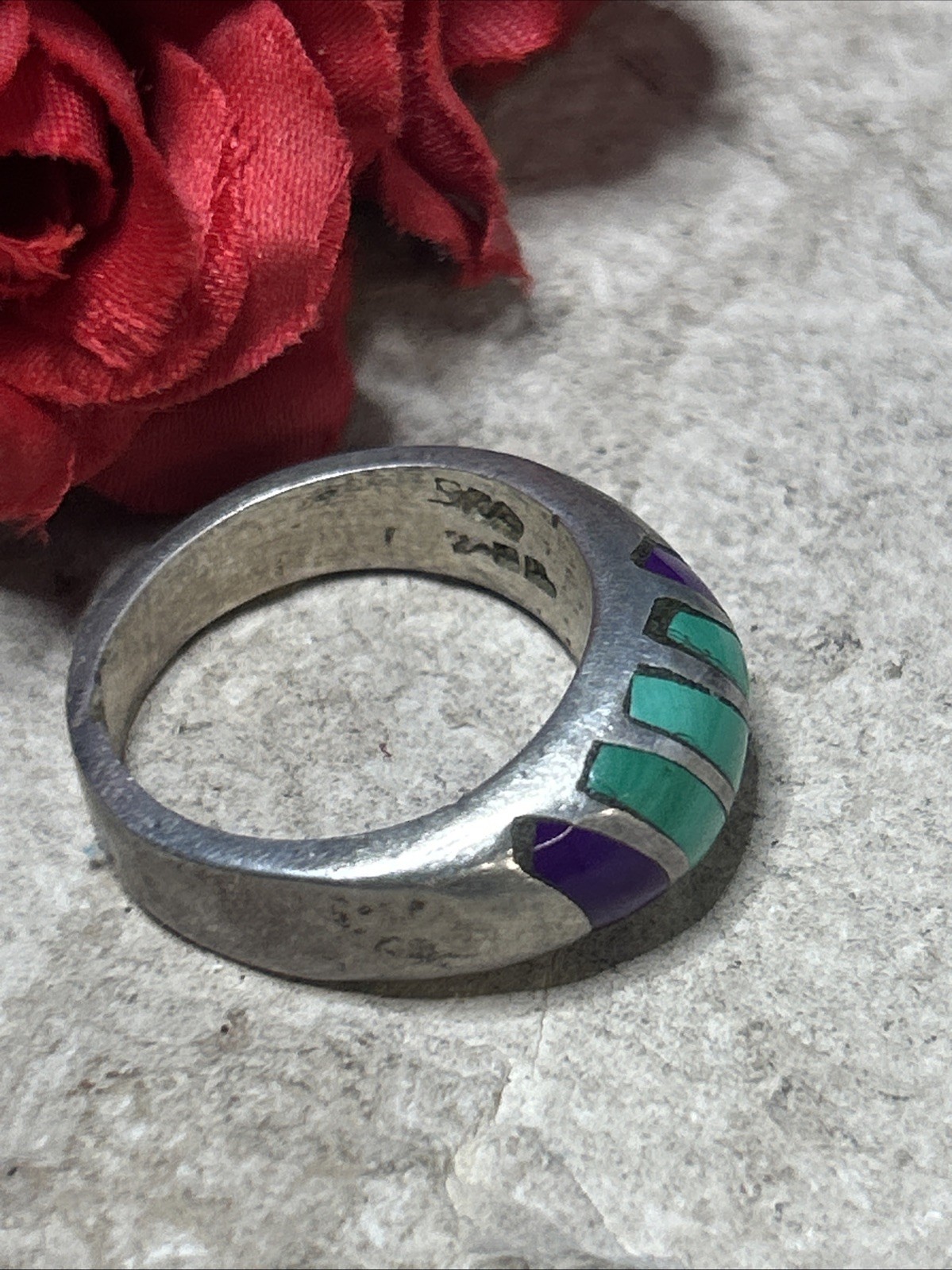 50. Vintage TAXCO Sterling 925 Green Purple Stone Inlay Ring 8.25s, 10.8g, Mex