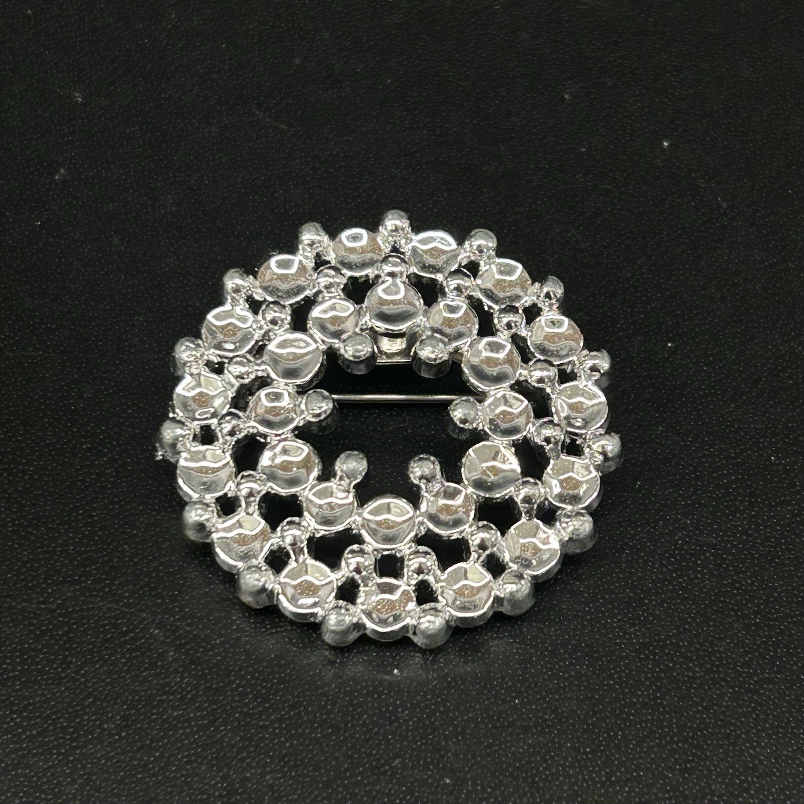 Lot Of 7 Silver Tone Vintage Brooches