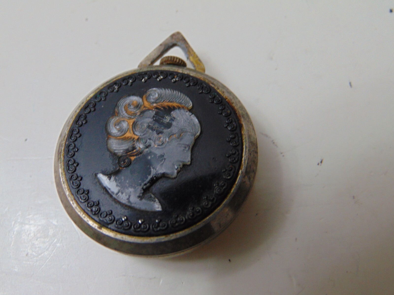 Vintage Cameo Lucerne Swiss Made Necklace Pendant Manual Windup Mechanical Watch