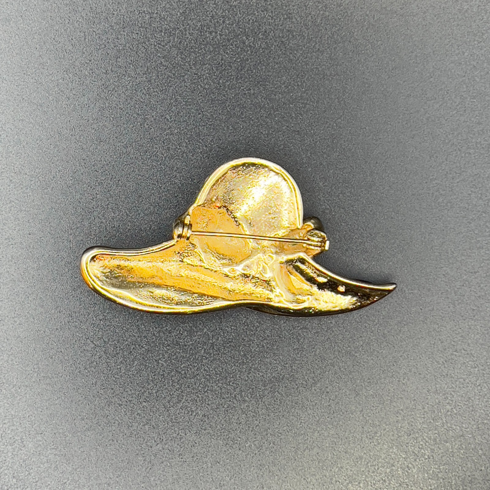 Vintage Red Hat Enamel Gold-Toned & Red Rhinestones Brooch Pin