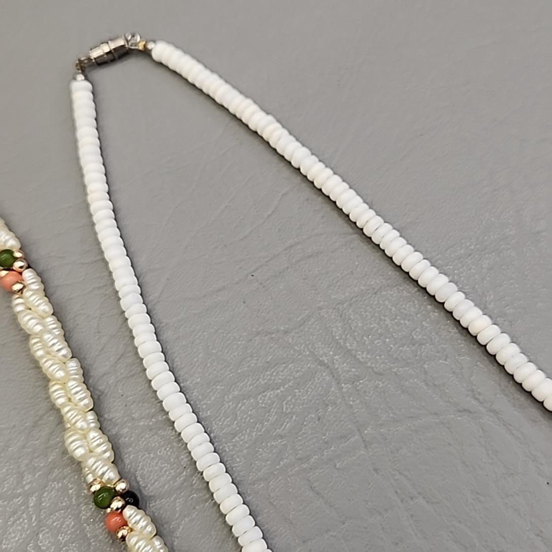 Vintage Beaded Necklace Lot of 2 MOP Faux Pearl Twist 17-18″
