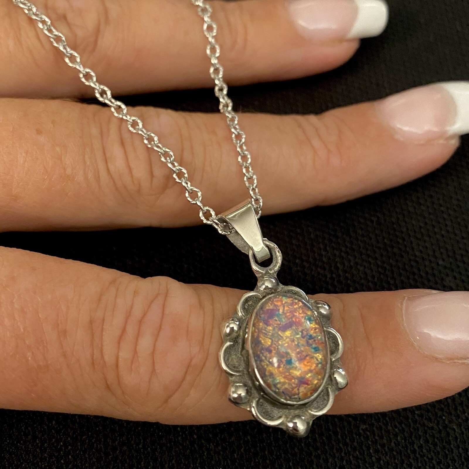 STUNNING ESTATE STERLING SILVER FOIL GLASS ARTISAN PENDANT NECKLACE 18” LONG