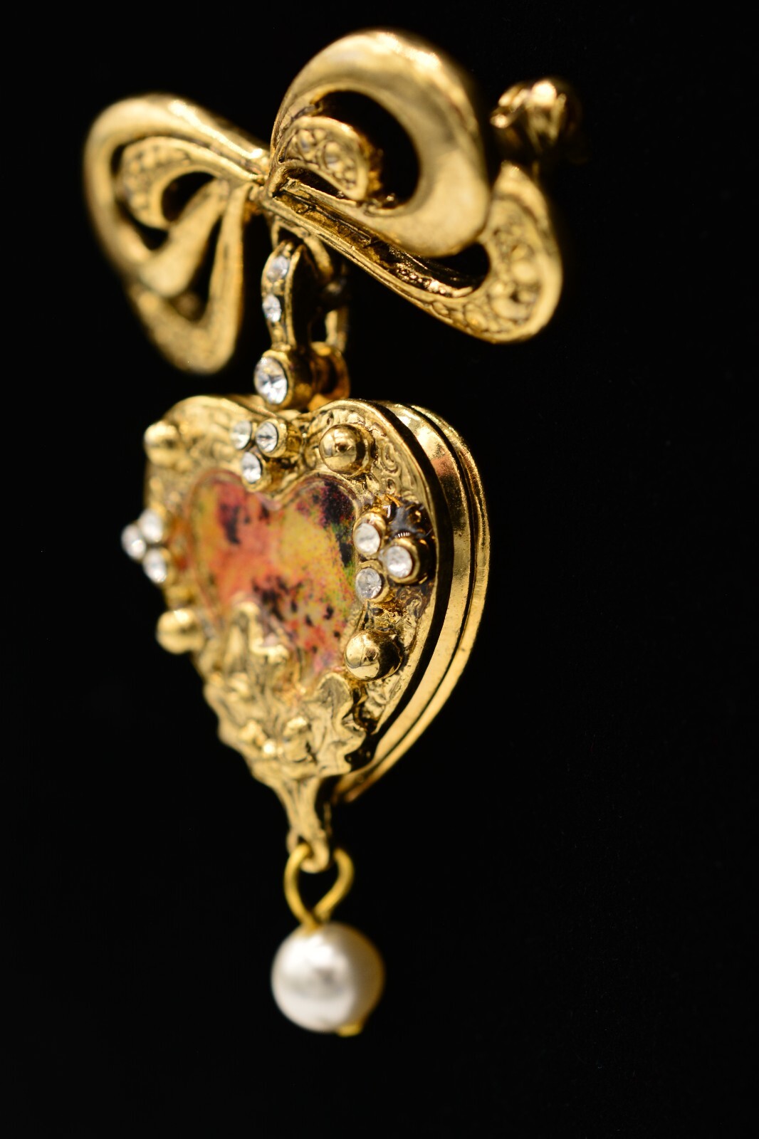 Vintage Heart Locket Pin Brooch Dangle Bow Enamel Cherub Angel Gold 1980s BinA12