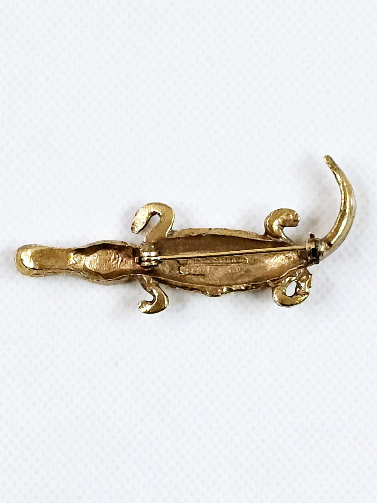 Alva Studios Crocodile Alligator Gold Tone Brooch Pin Vtg Signed 2 3/8″