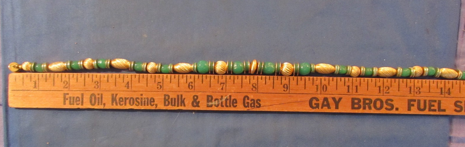 VINTAGE SIGNED GAY BOYER FAUX JADE WITH GOLD TONE SPACERS NECKLACE 31 ”