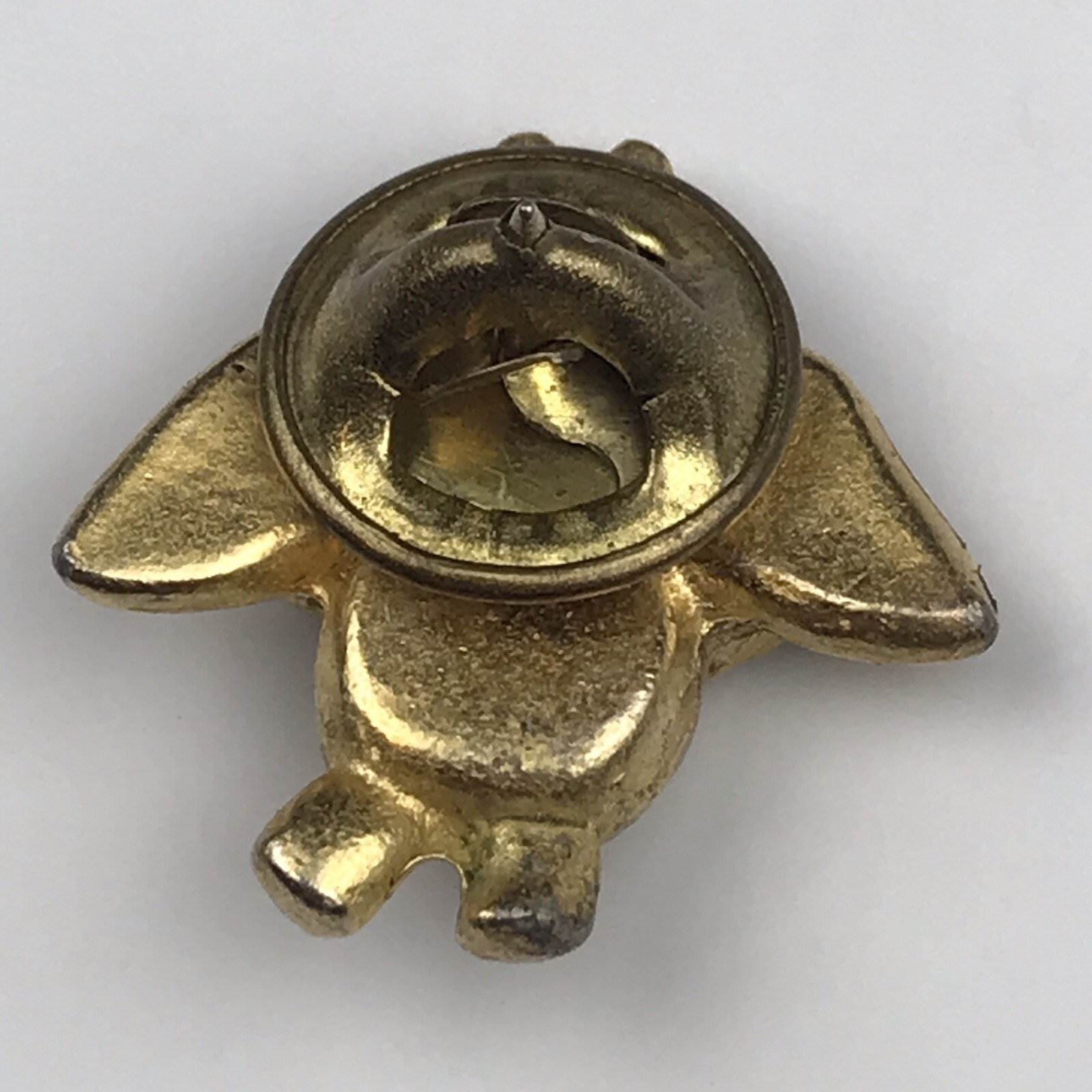 Angel Cow Pin Brooch Gold Tone Vintage Winged Heart Collectible Fantasy Charm