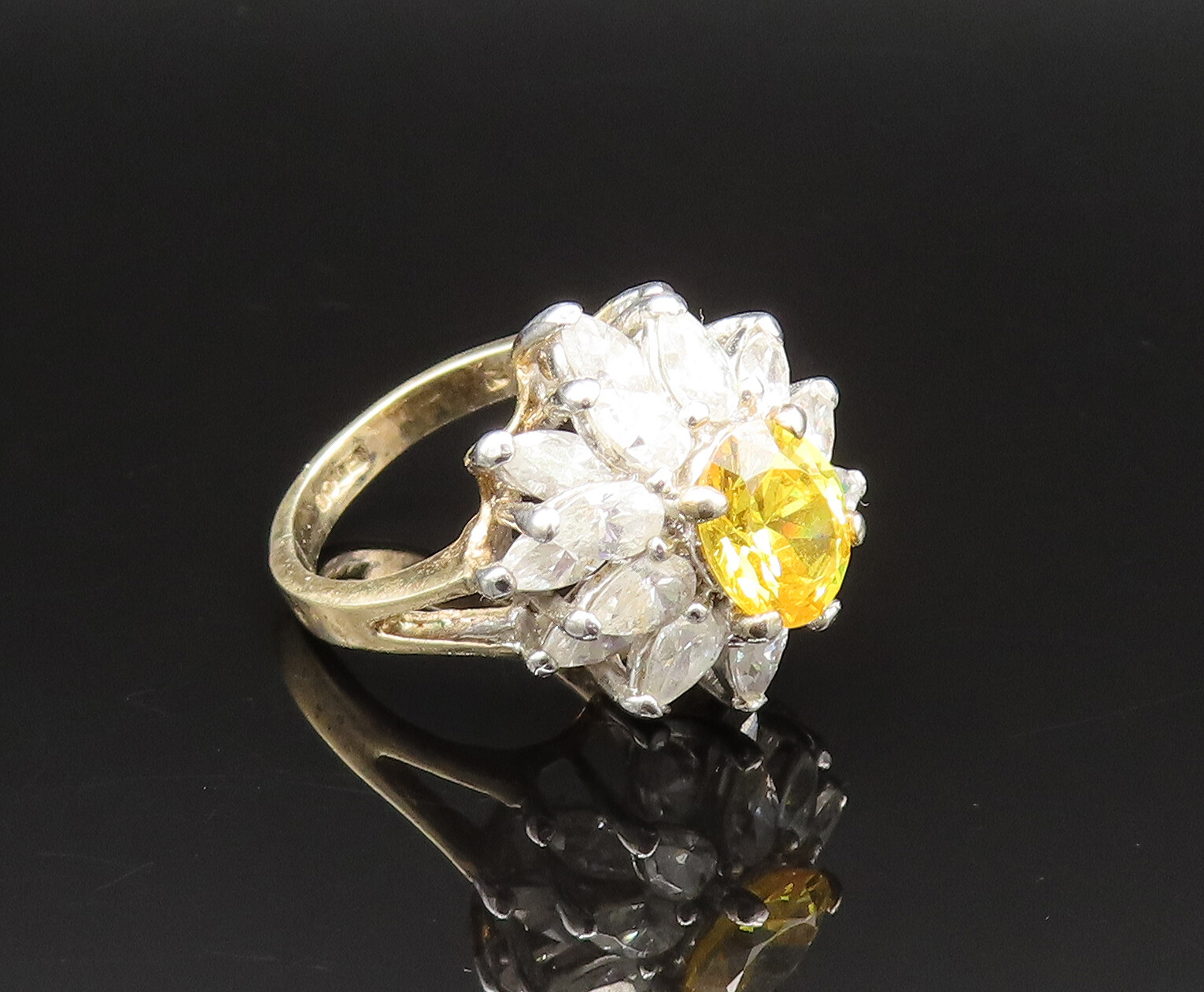 925 Sterling Silver Vintage Citrine & Cubic Zirconia Flower Ring Sz 7.5 RG25496