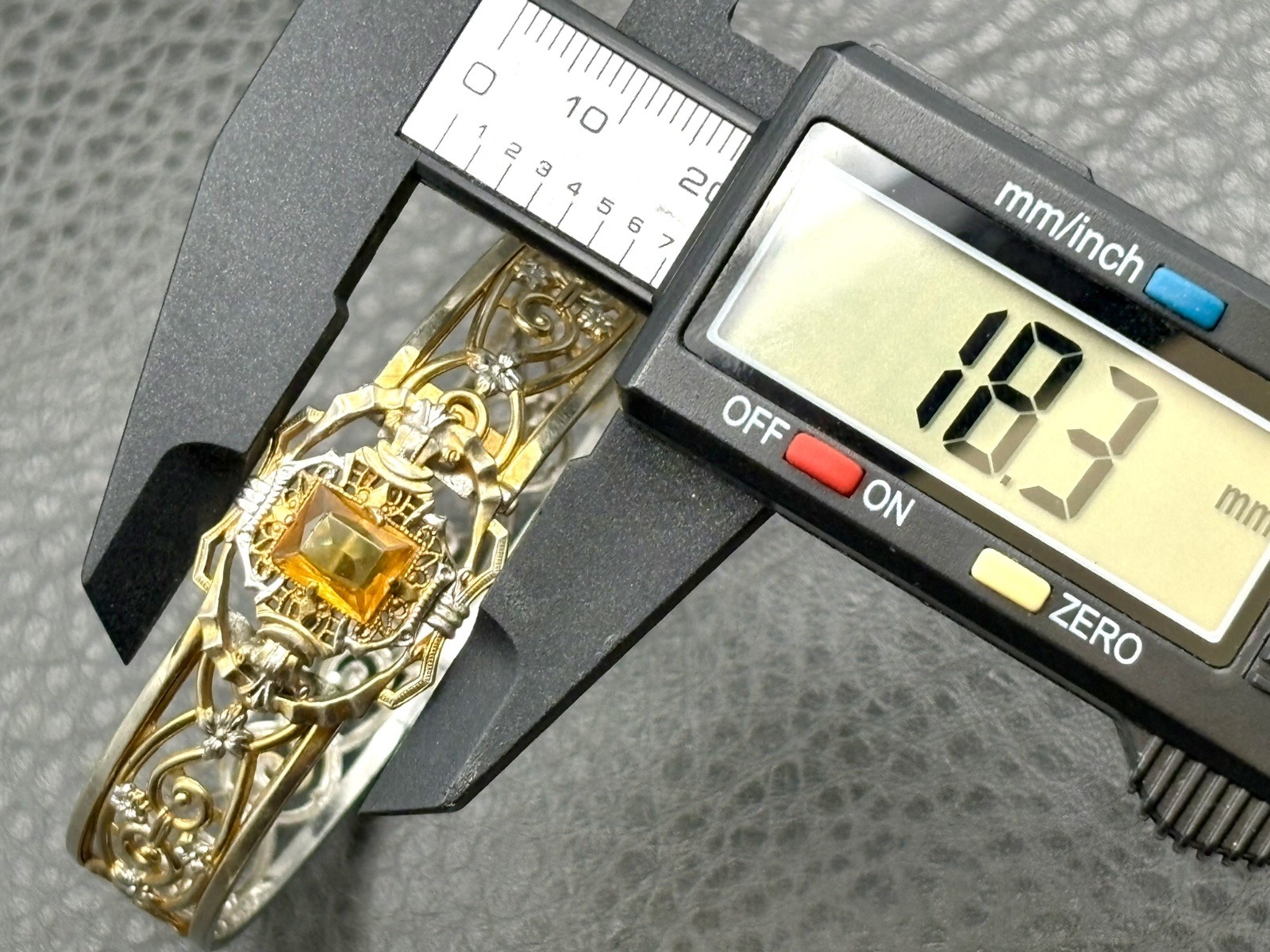 VTG Art Deco Hinge Clasp Bangle Bracelet Faux Citrine White Mfg Co Providence RI