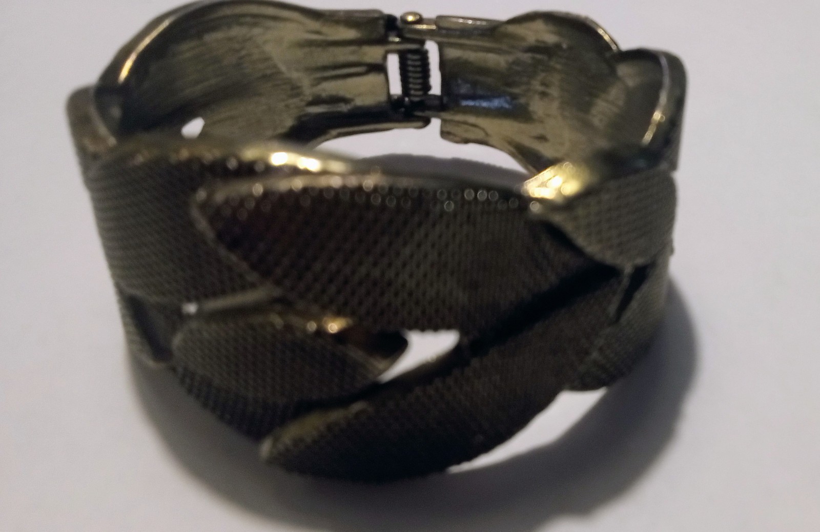 Vintage Hinged Clamper Design Leaf Motive Bracelet Silver- Goldish Tone