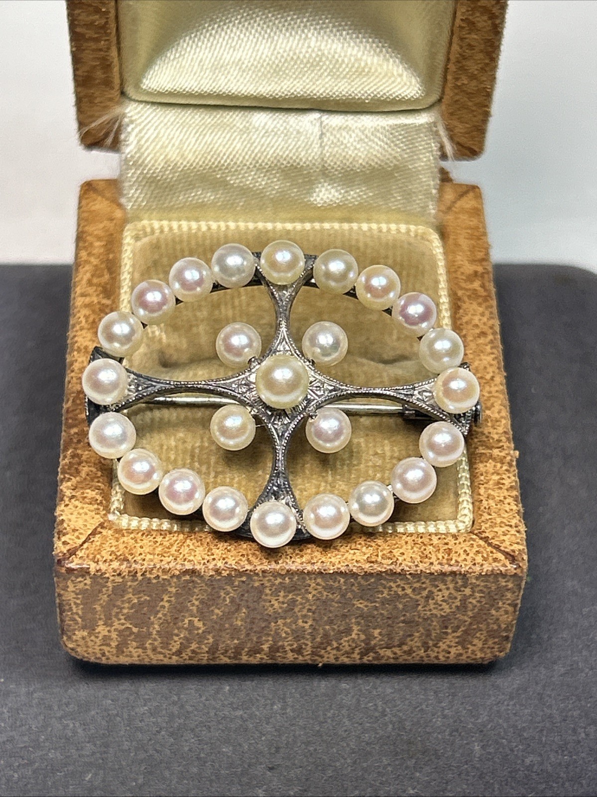 Vintage Mikimoto Sterling Silver Japanese Akoya Pearl Oval Wreath Cross Brooch