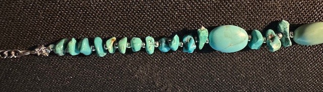 Signed RLL Vintage, Authentic, Turquois 21-1/2 Inch Necklace 8 Lg. 45 Sm. Beads