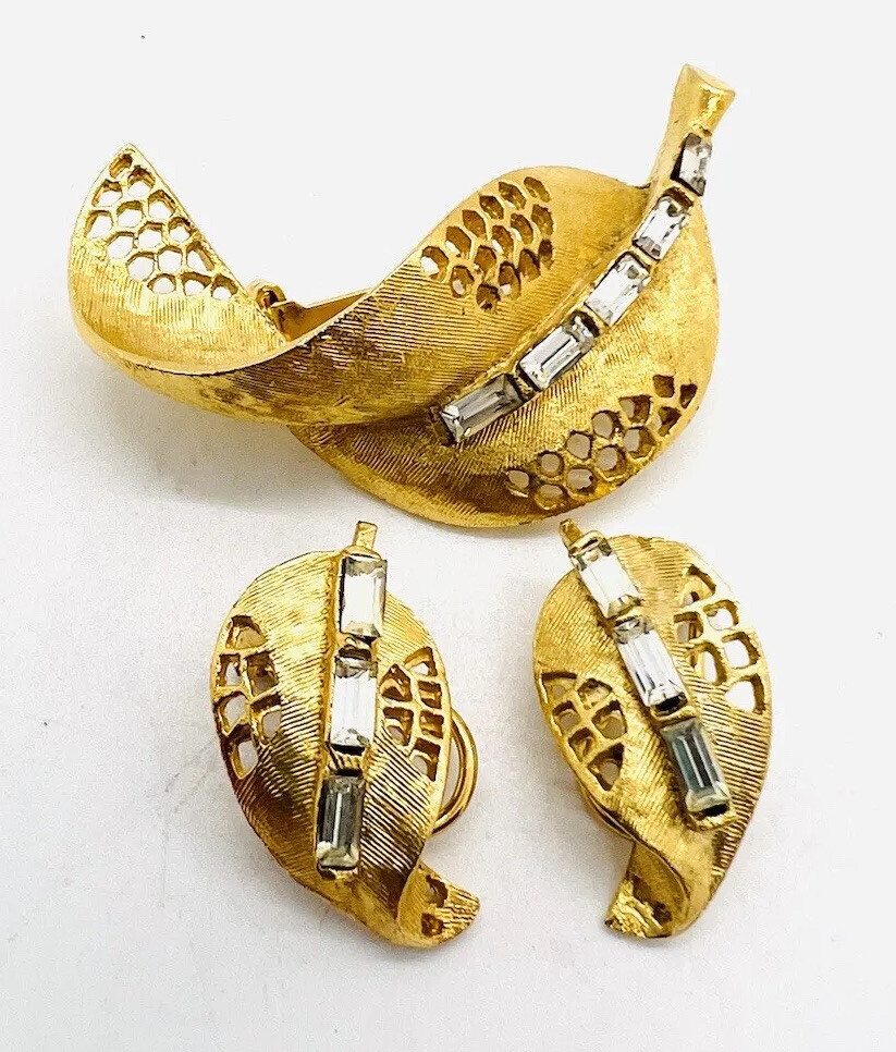 Brushed Gold Tone Clear Rhinestone Leaf Brooch & Earrings Demi Vintage Jewelry
