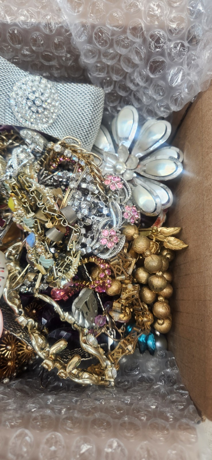 8lbs True Vintage Jewelry Lot Signed Unsigned Repair Wear