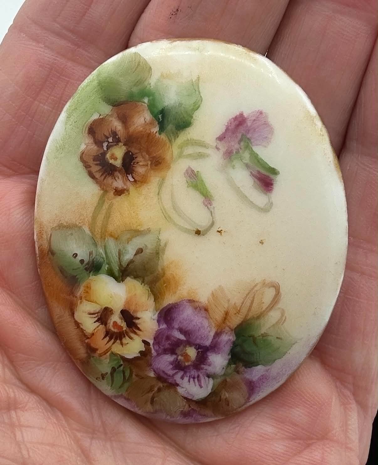 Victorian Hand Painted Porcelain Brooch 2 1/4″ Pansy Flower Floral Pansies