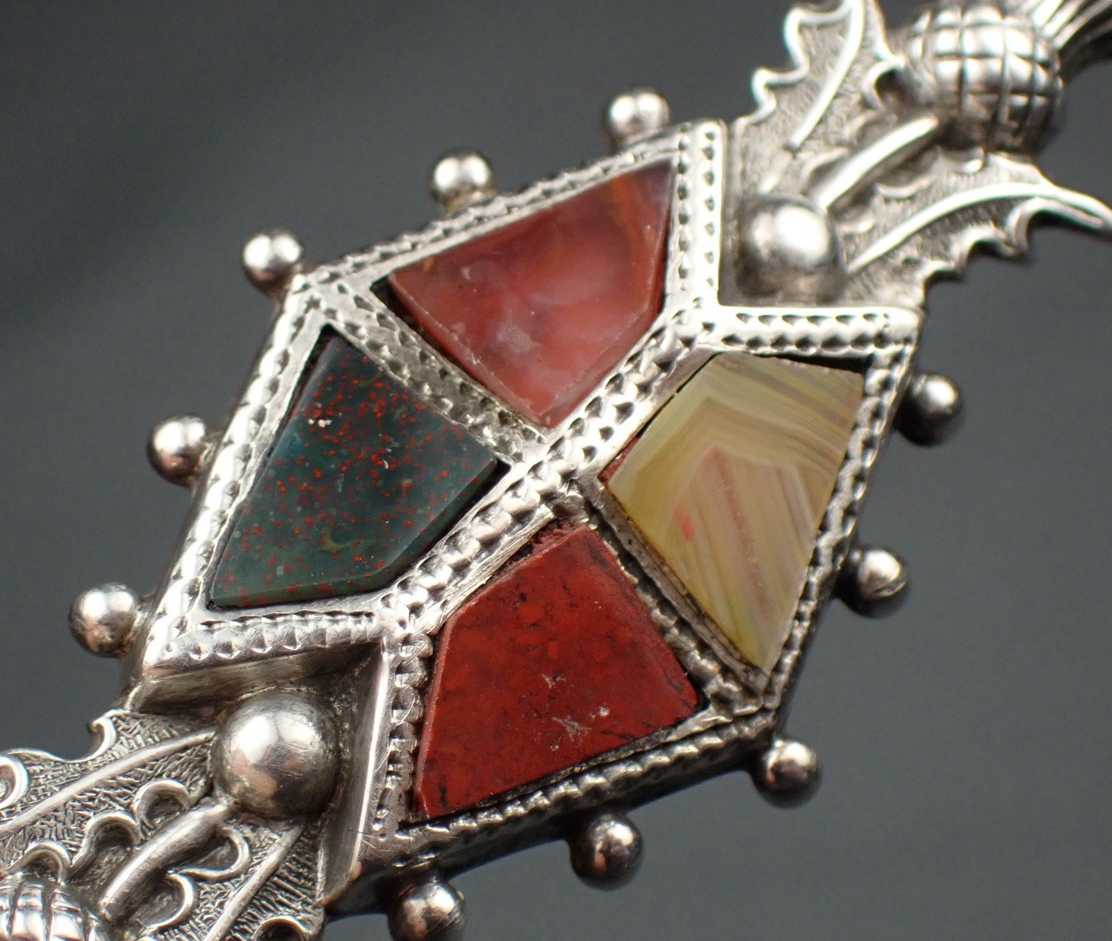 1902 Adie & Lovekin Sterling Silver Bloodstone & Jasper Scottish Brooch Pin