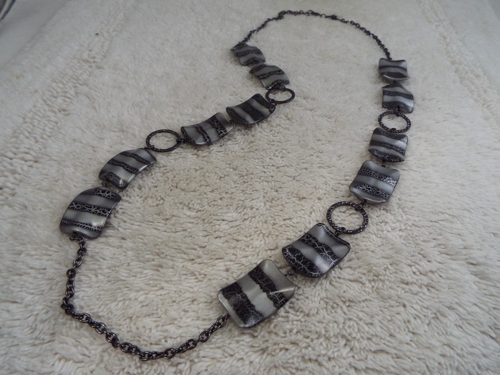 Gunmetal Black Gray Bead Chain Necklace (H8)