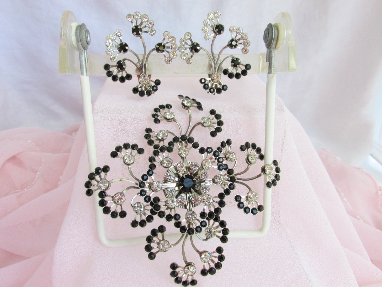 Vintage Explosion of Black & Clear Rhinestones 3.5″ Pin Earring Set Tiered 3D