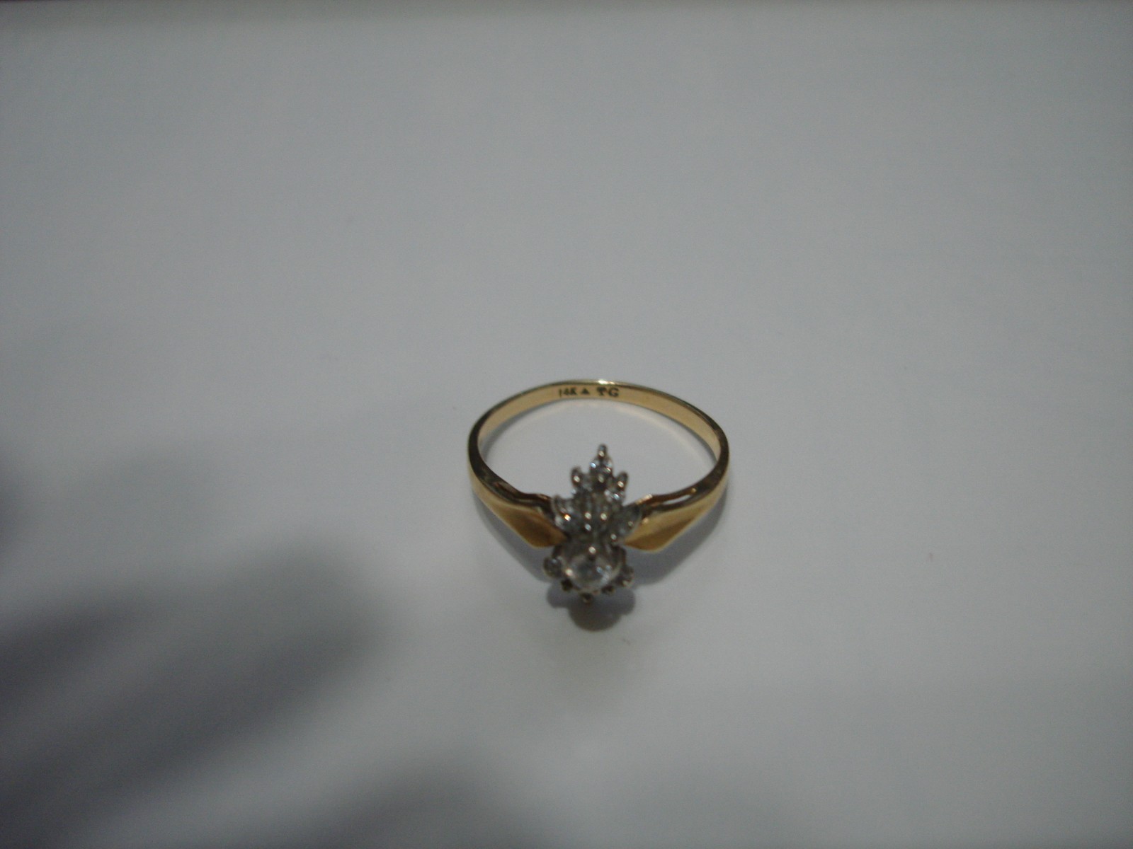 Vtg TG 14k Yellow Gold Diamond ( One Stone Missing ) Ring 6.75 For Repair As Is