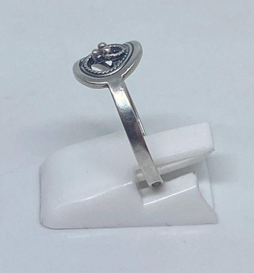 Vintage rings made of 925 silver, Size 7.5 . Weight 1.53 g.Jewelry from Ukraine