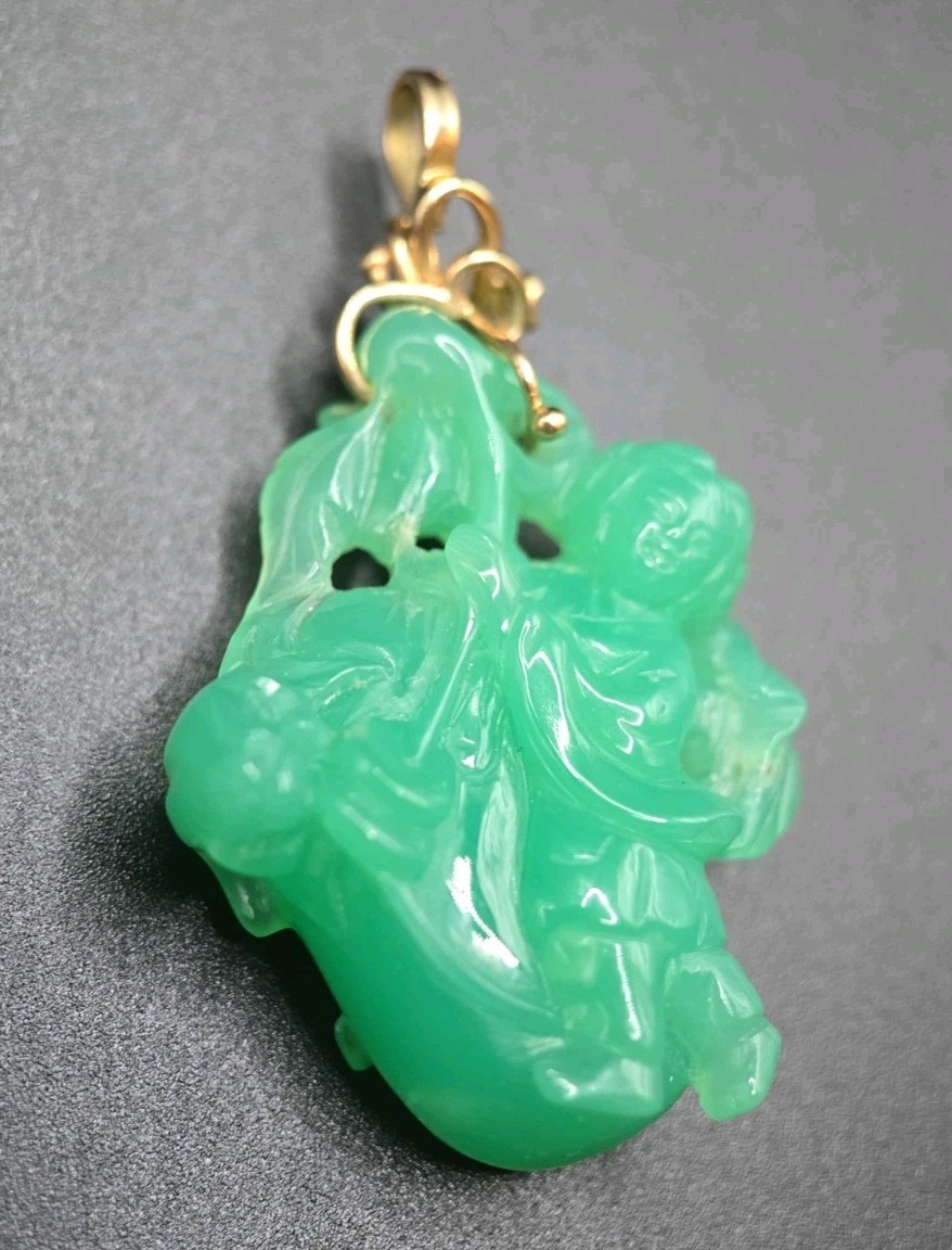 ​Vtg 14k Gold Carved Jade Pendant Scholar Child Scroll Basket Fine Estate 15g