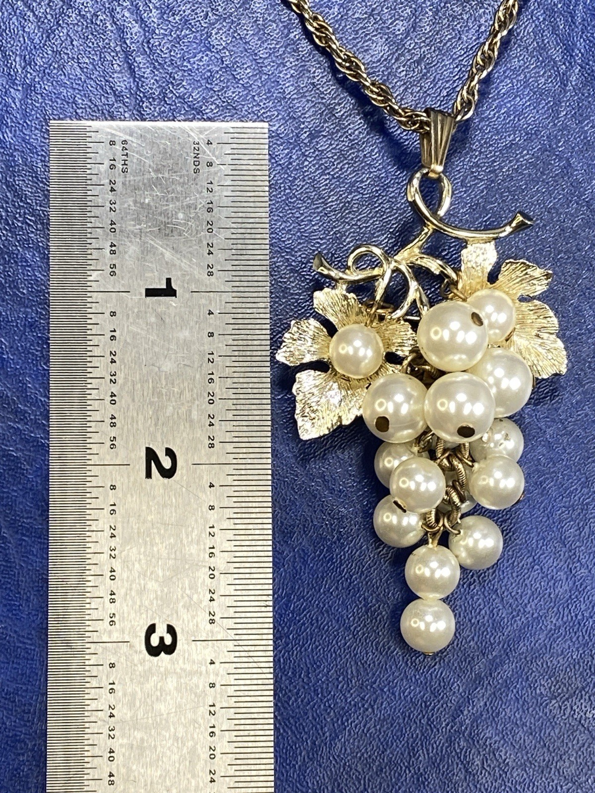 Vtg Judy Lee Faux Pearl Combo Brooch Pendant Necklace Bunch of Grapes Cluster