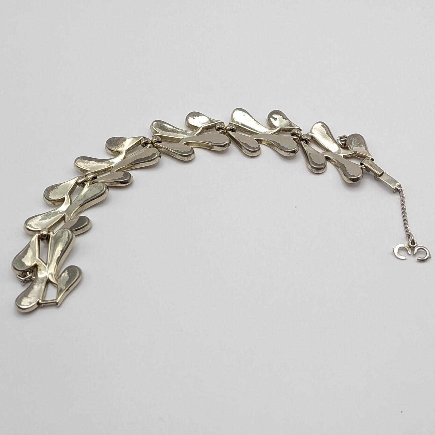 Vintage MONET Silver Tone Chunky Teardrop Link Bracelet with Safety Chain 7.25in