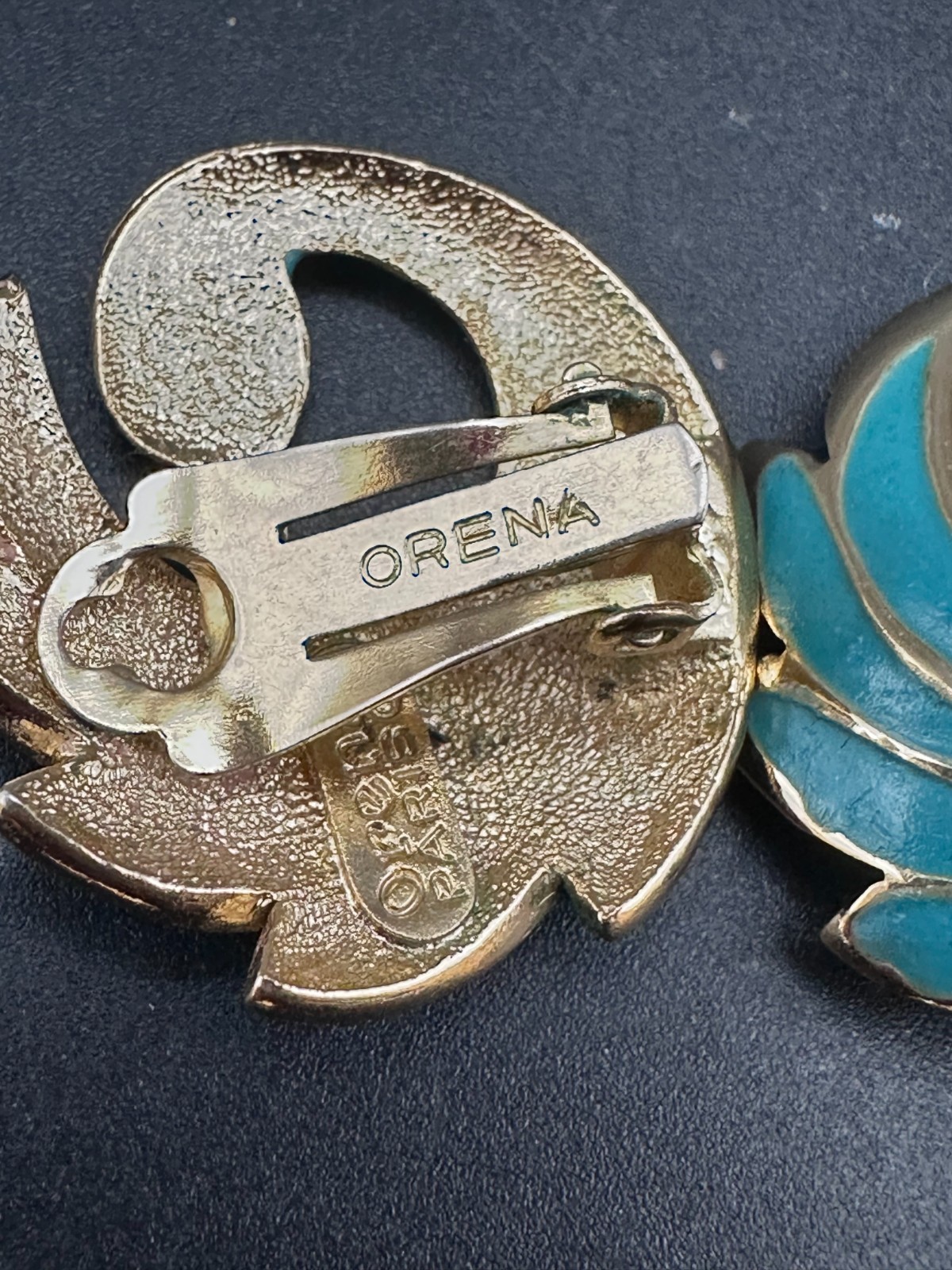 Vintage Orene Paris Gold‑Tone Enamel Bird Clip‑On Earrings • Turquoise Blue