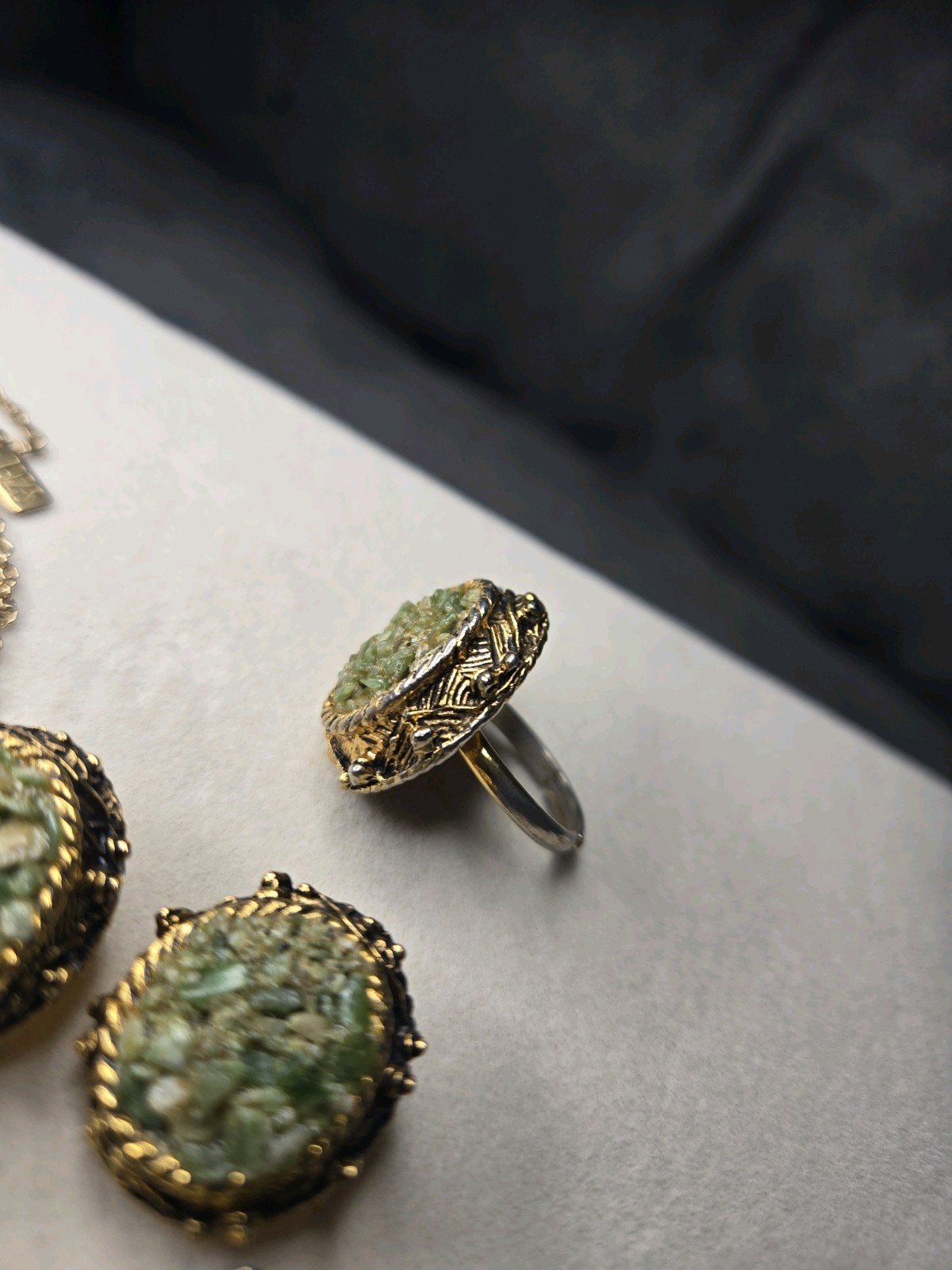Antique Circa 1920s Jewelry Set Bracelet Earrings Necklace Ring Jade Chips