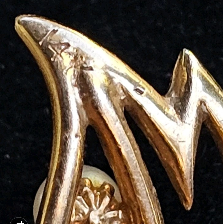 14K Yellow Gold Pearl Clip On Earrings Vintage Leaf Floral Designer 5.3 gm