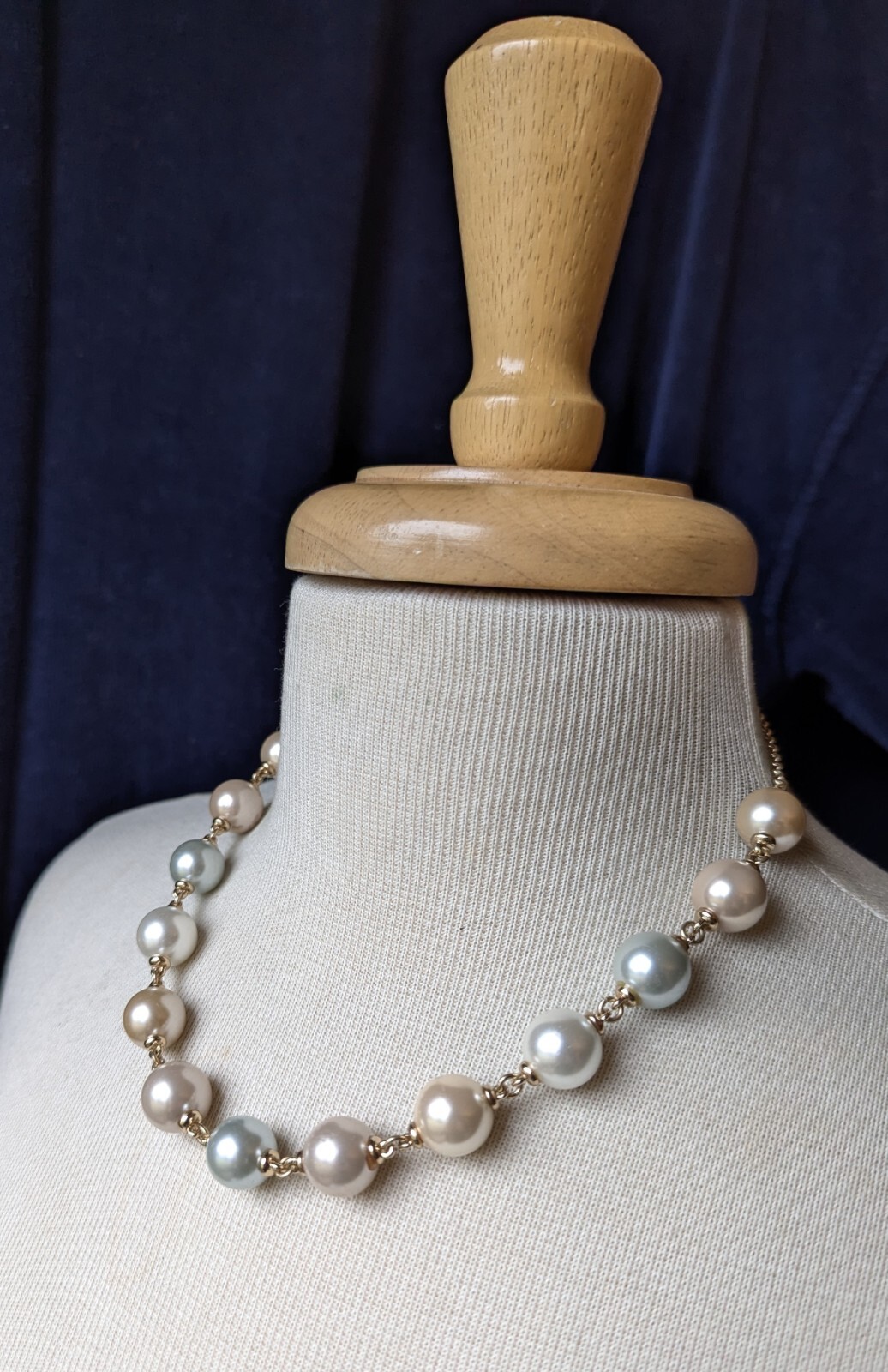 Classic MONET Chunky Multi Color Faux Pastel Pearl Choker 16″ Necklace