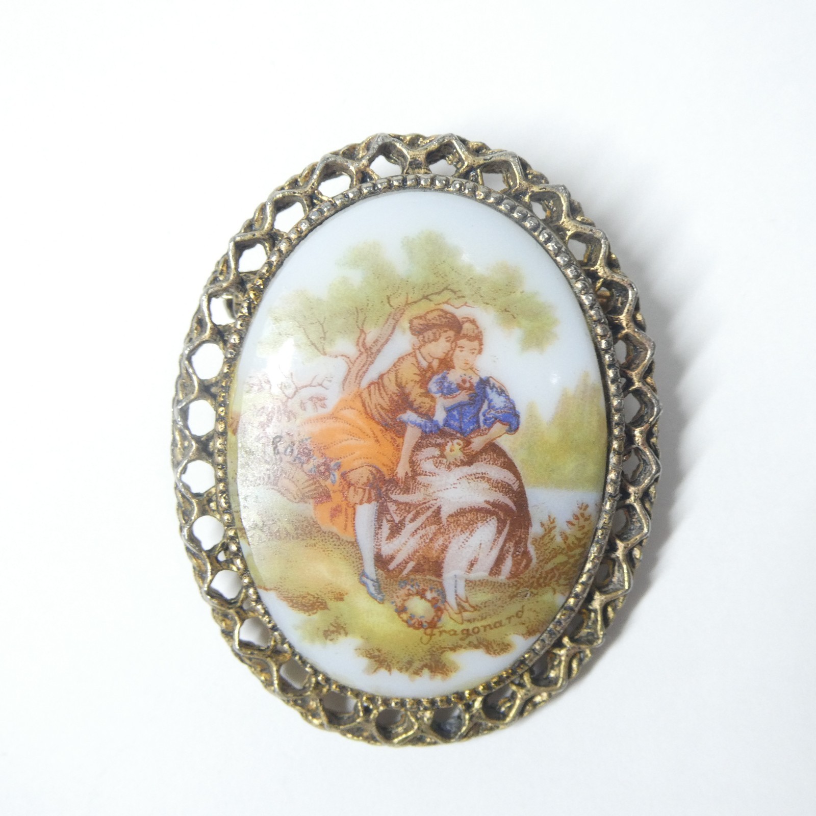 Porcelain Pin Romantic Couple w/ Brass Filigree Frame Oval Vintage Brooch