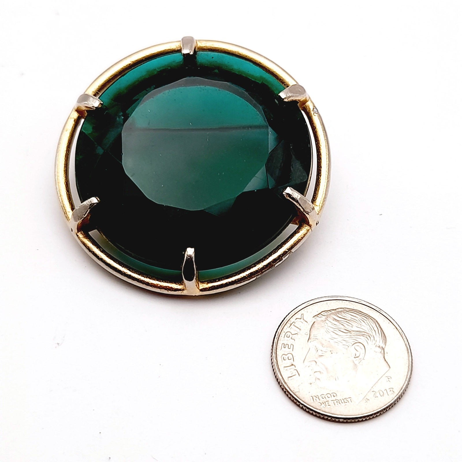 Vintage Green Glass Round Faceted Circular Framed 1 1/2 Inch Brooch