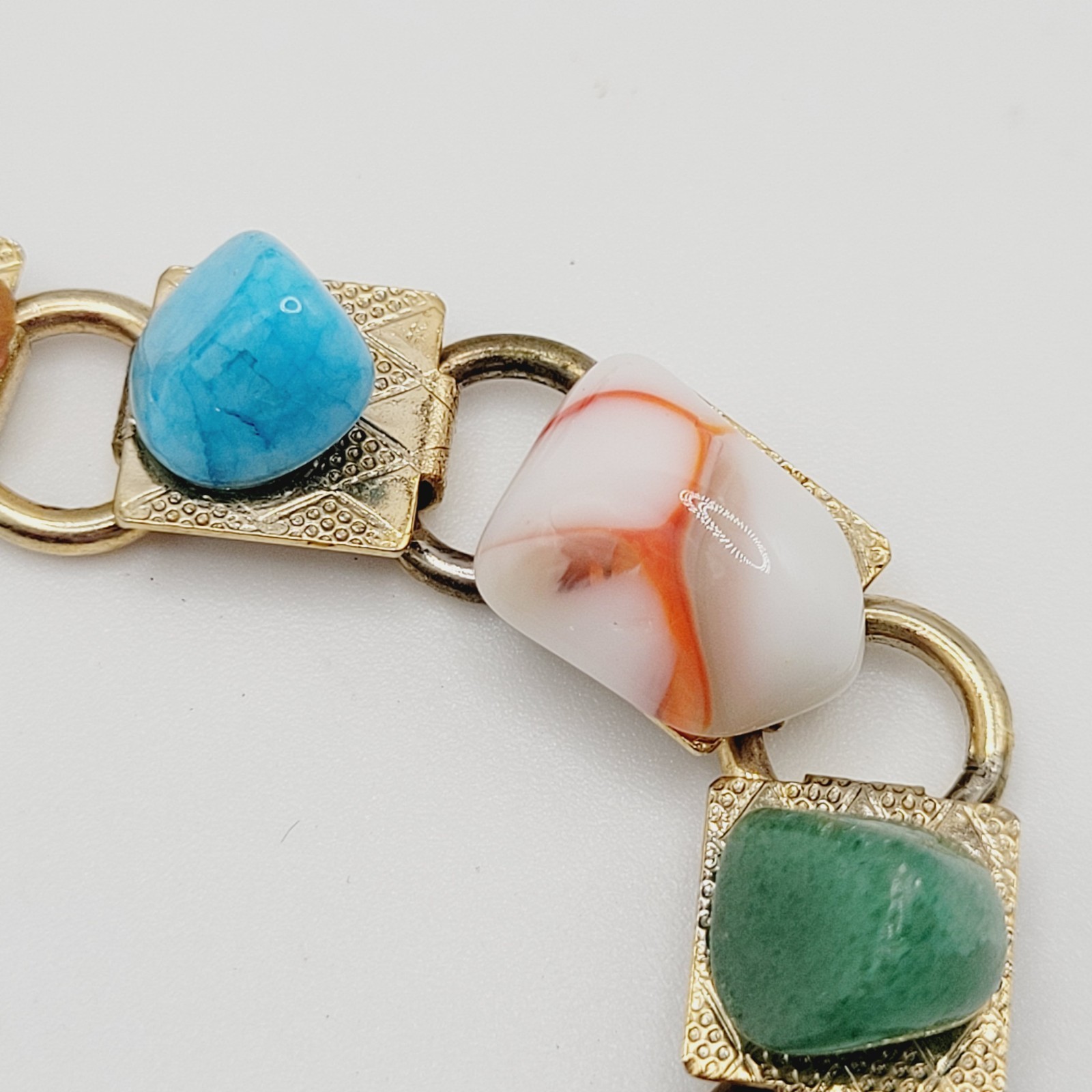 Souvenir Louisiana Natures Worldwide Polished Gemstones Gold Tone Vtg Bracelet