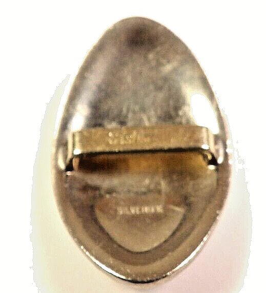 ANTIQUE SILVERITE FISHSO SILVENTE SCARF CLASP 1 1/2″ LONG, 7/8″ WIDE 10.6 GRAM