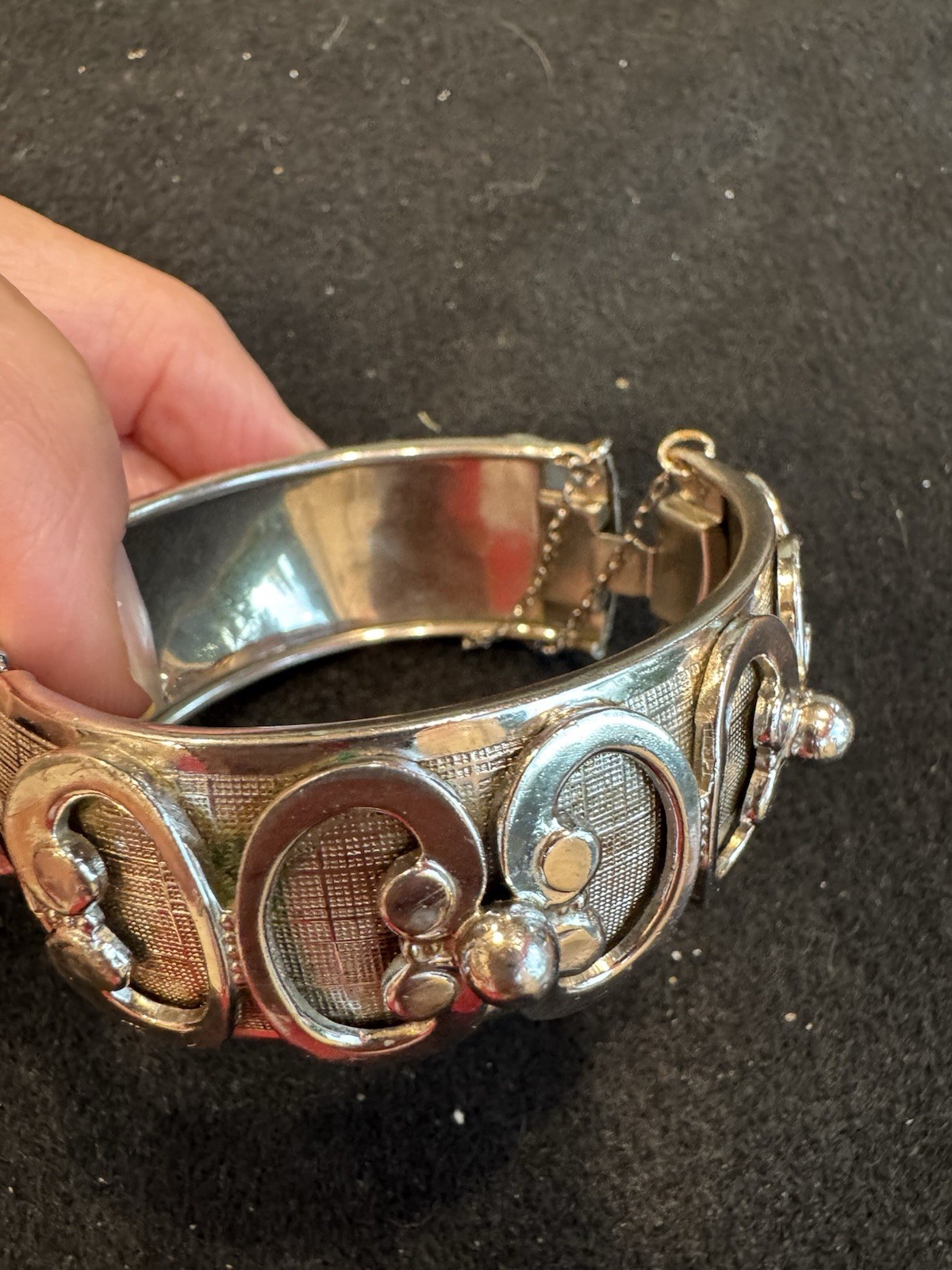 Vintage Whiting & Davis Hinge Cuff Bracelet