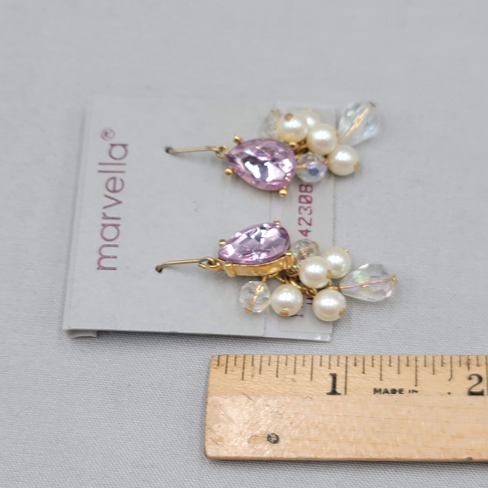 Vintage Marvella Pink Rhinestone White Bead Pierced Earrings Dangle 1.25″