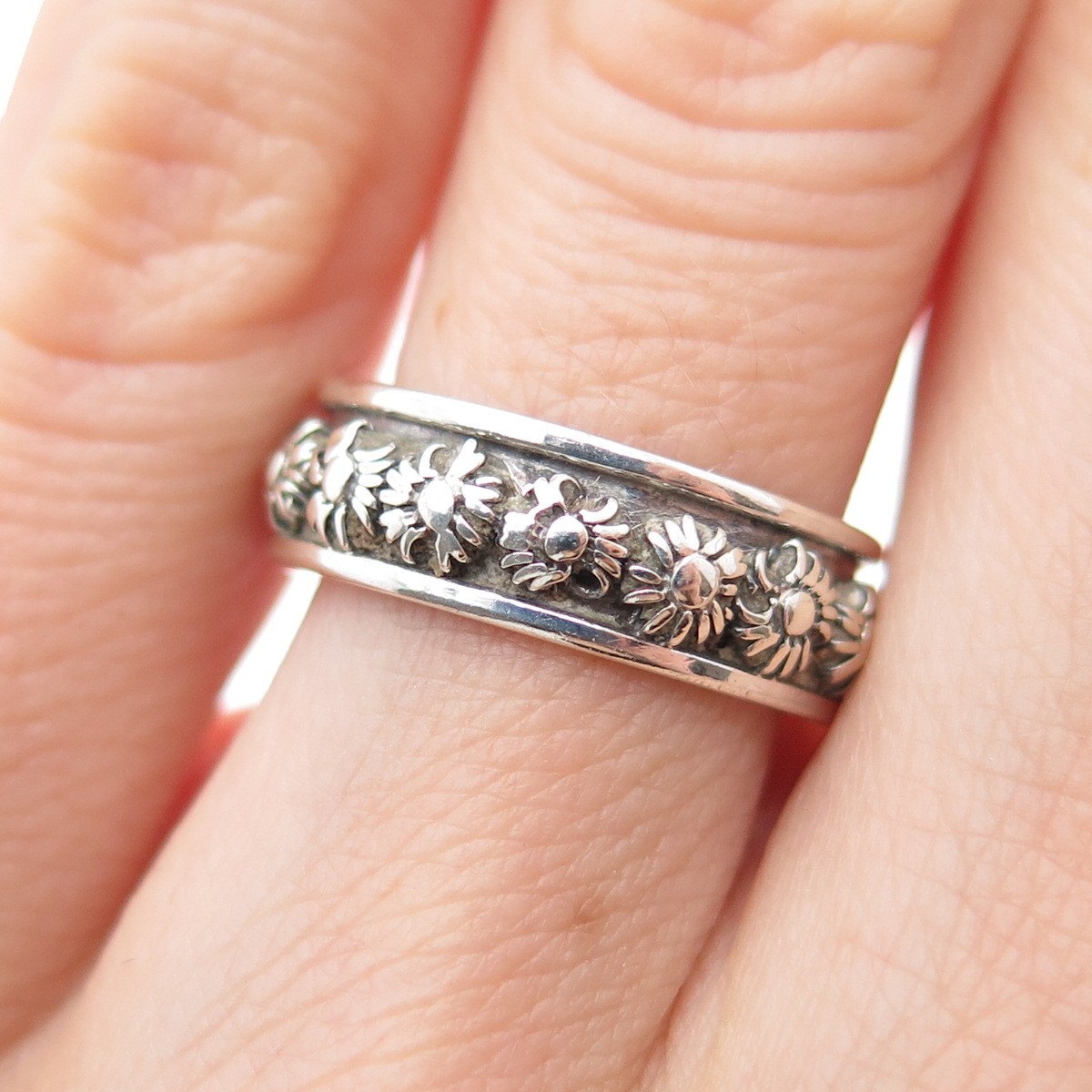 925 Sterling Silver Vintage Cannetille Oxidized Band Ring Size 6.25