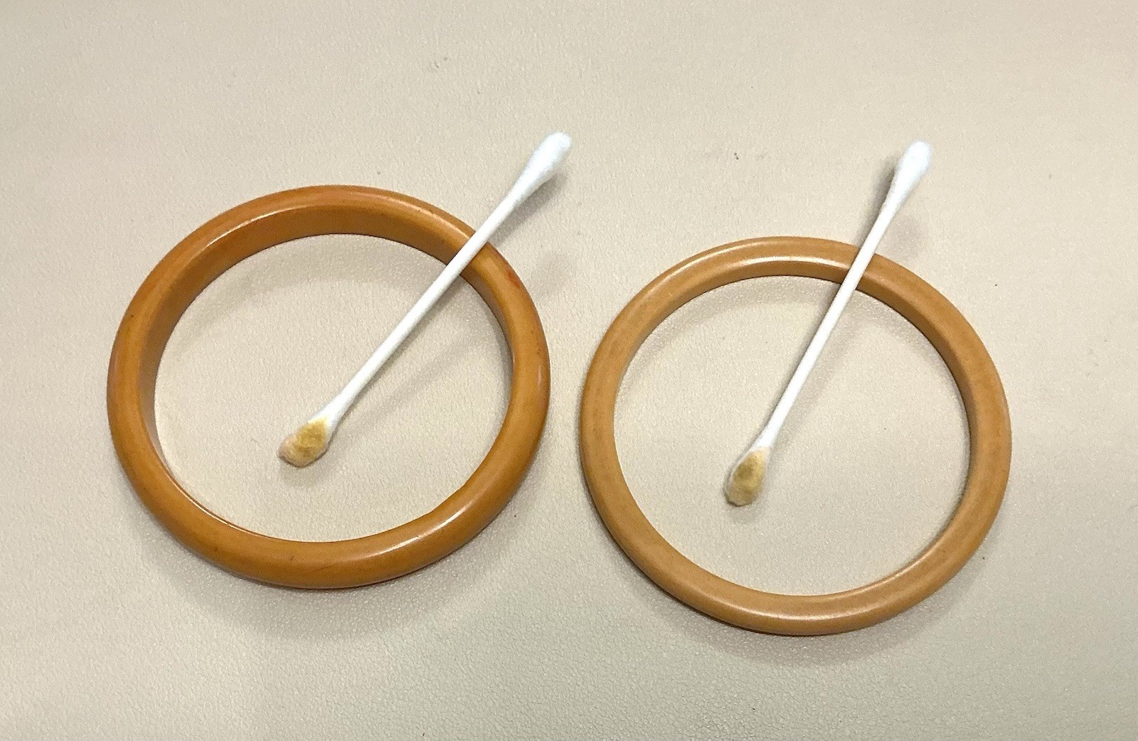 Butterscotch/Carmel Bakelite Bangle Style Bracelets Set of 2 1930s-1950s Tested