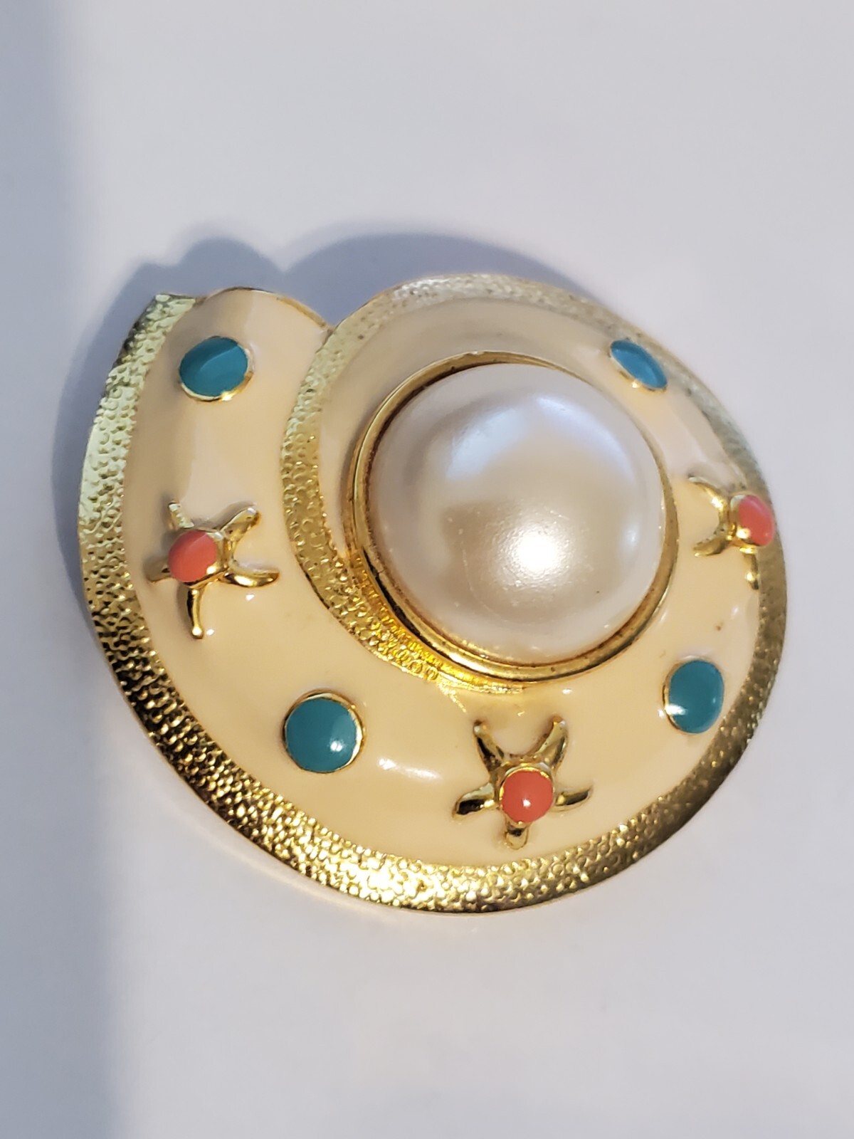 Designer Style unsigned Sea Shell Nautilus Metal Enamel 1 7/8″