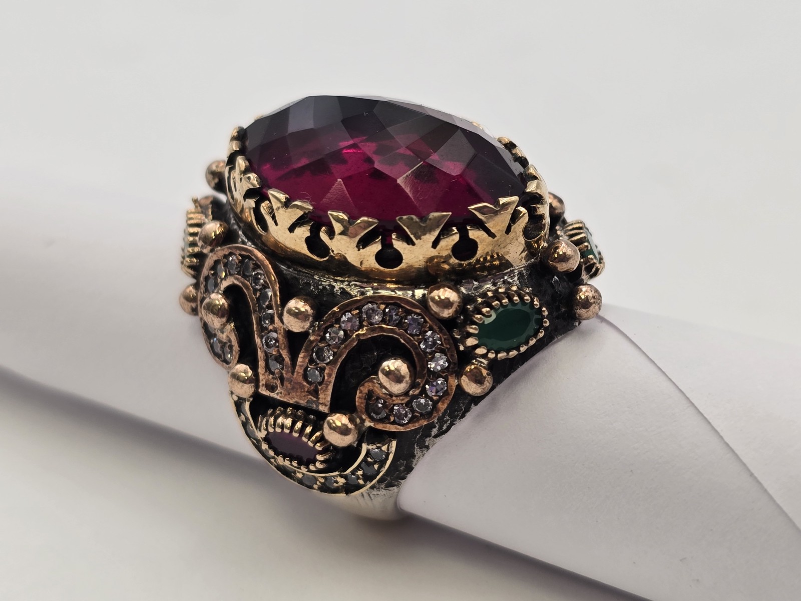 Vintage High Quality Costume Jewelry Ring Stamped 925 Size 8-1/4 Metal Gemstone