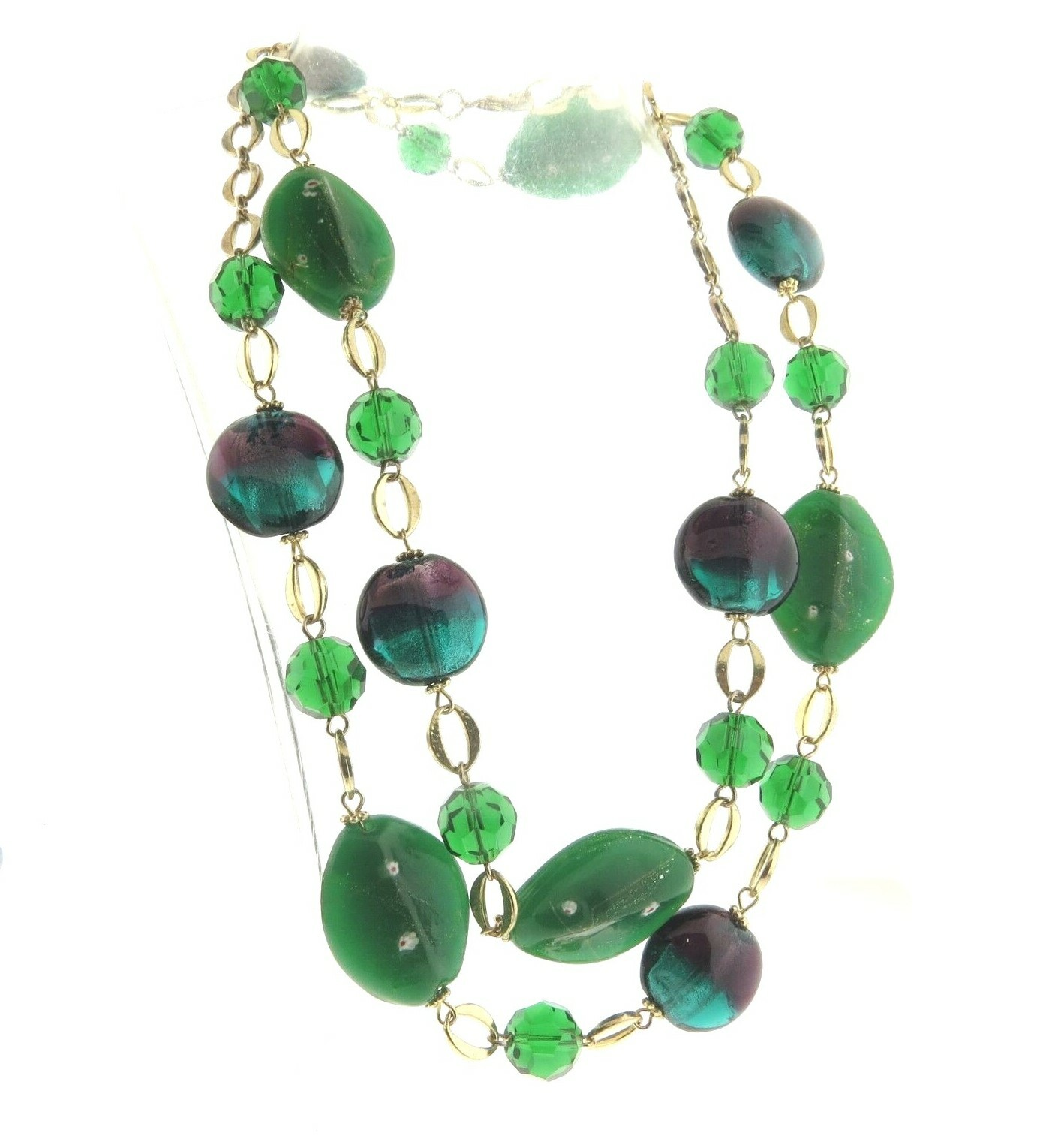 Green Foiled Glass Bead Necklace 1 x 37″