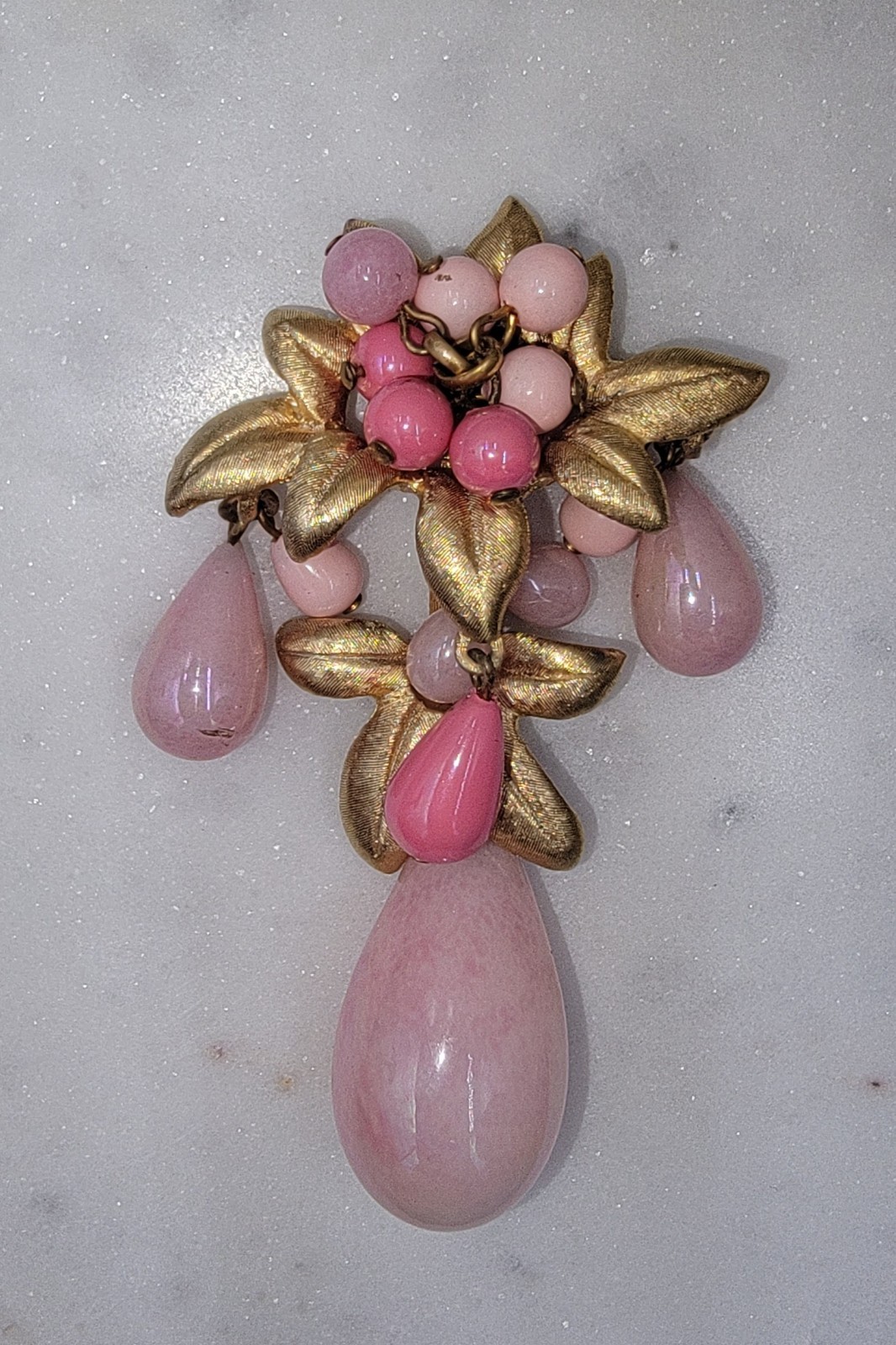 MARVELLA Pink Glass Dangle Pearls Satin Gold Tone Leaves & Glass Bead Brooch