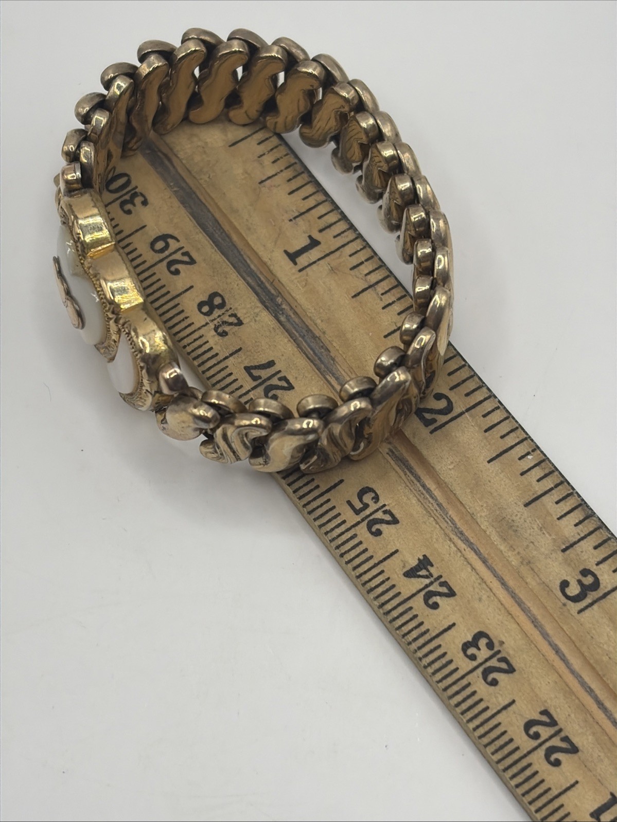 Mother Of Pearl Vintage Sweetheart Bracelet Antique Heart Stretch GF Expansion