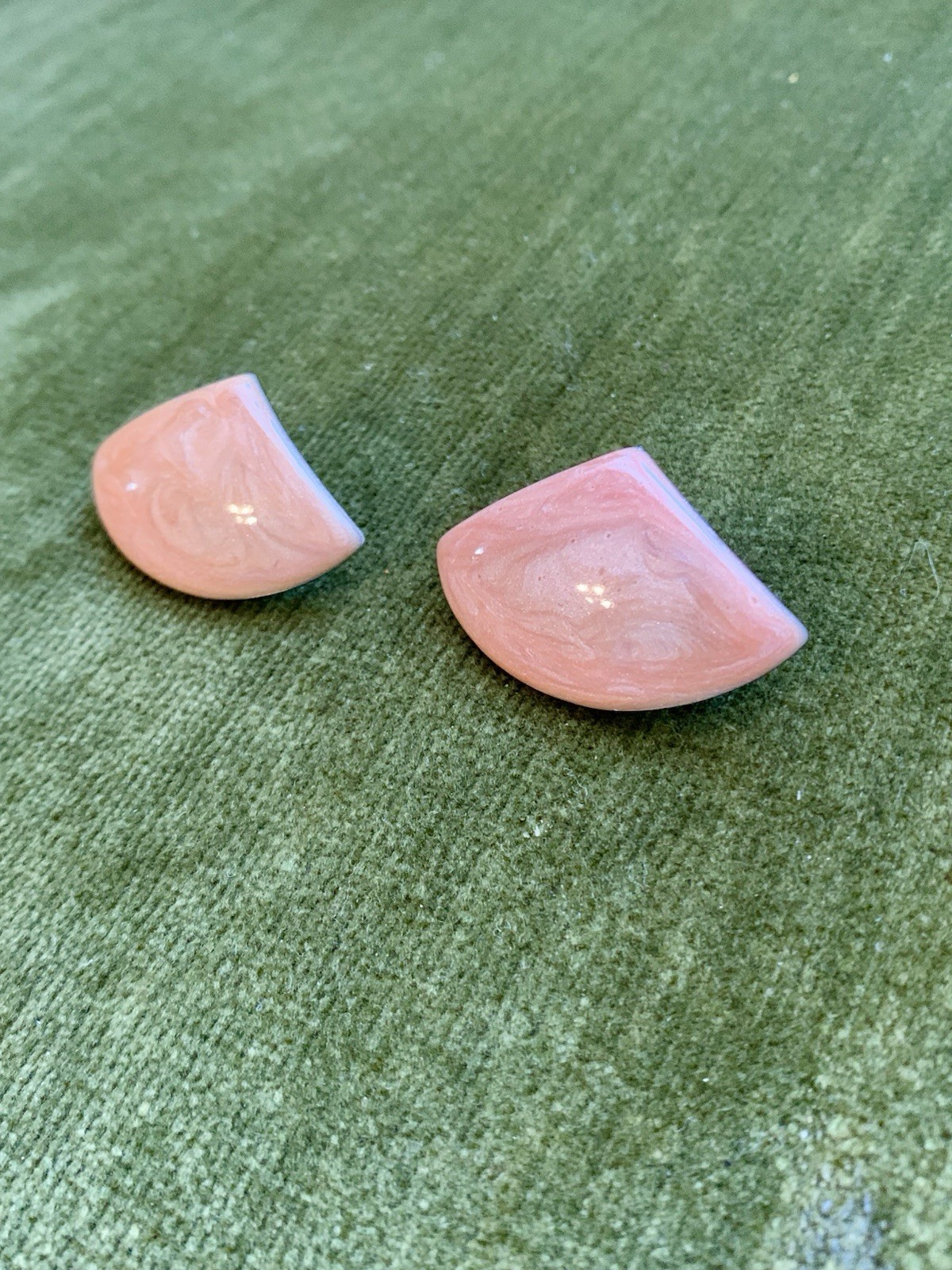 Vintage Peach Shimmer Geometric Enamel Statement Stud Earrings Gold Tone Metal