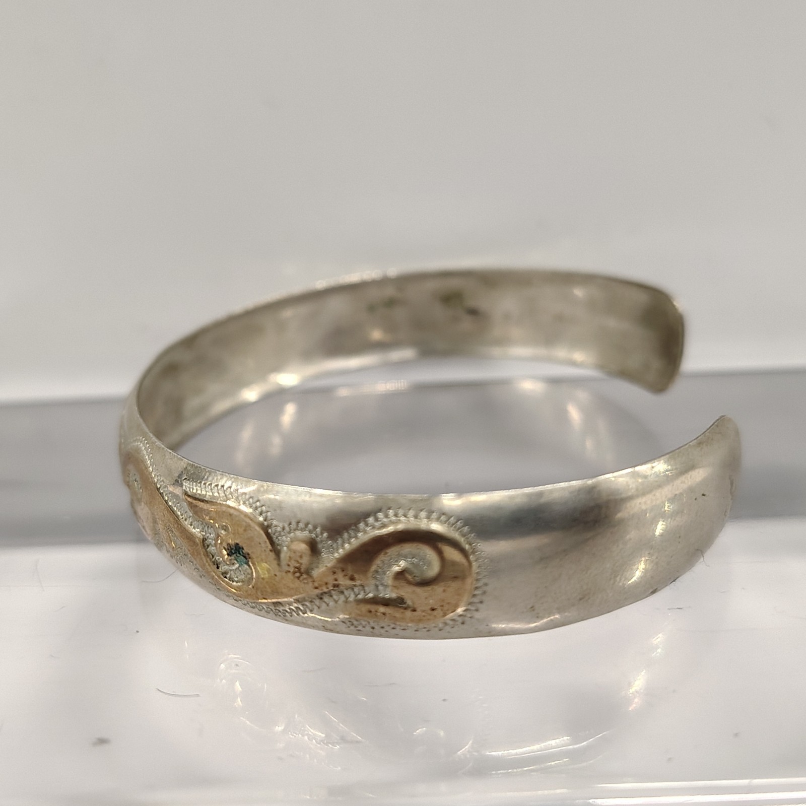 Vintage 925 Sterling Silver Gold Tone Scroll Wave Cuff Bracelet Textured 12.09g