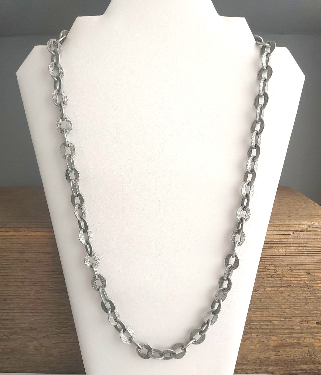 Vintage Silver Tone Chunky Chain Necklace Lightweight Textured 26”