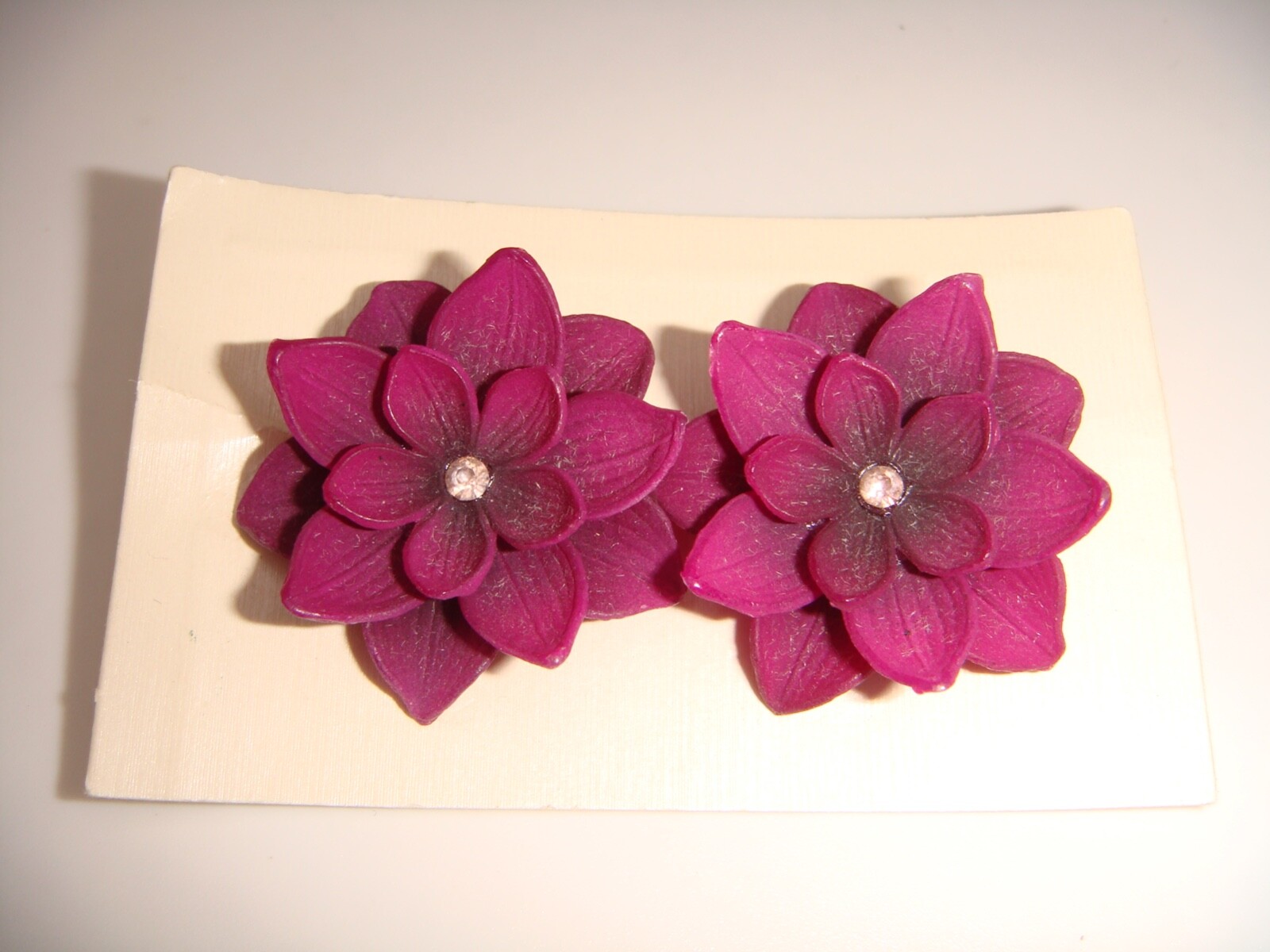 VINTAGE GES GESCH PURPLE CELLULOID THREE TIER FLOWER EARRINGS ESTATE WEST GERMAN